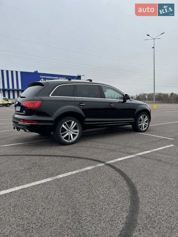 Внедорожник / Кроссовер Audi Q7 2013 в Ровно