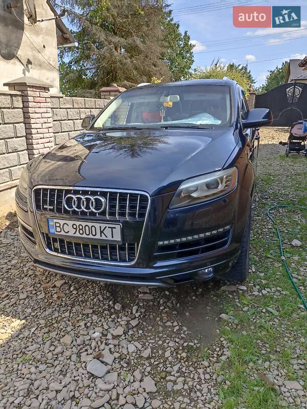 Audi Q7 2012