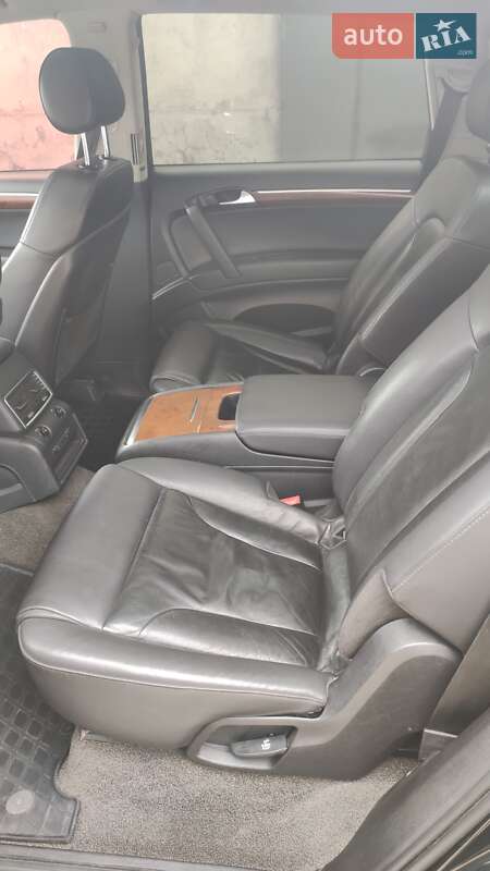 Позашляховик / Кросовер Audi Q7 2007 в Долинській