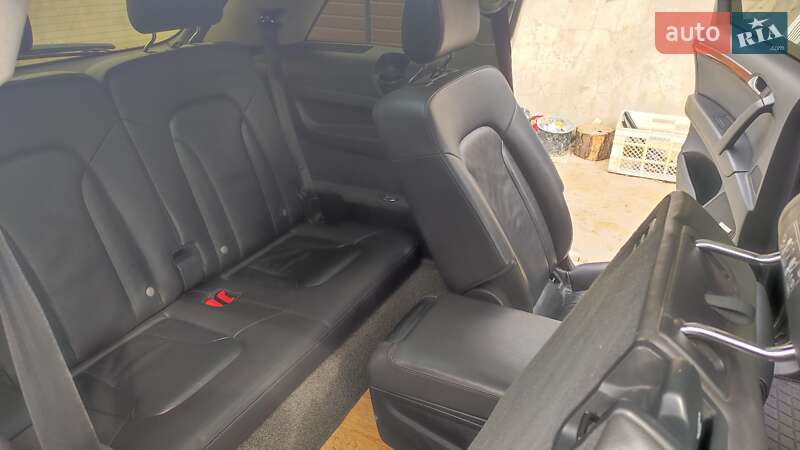 Позашляховик / Кросовер Audi Q7 2007 в Долинській