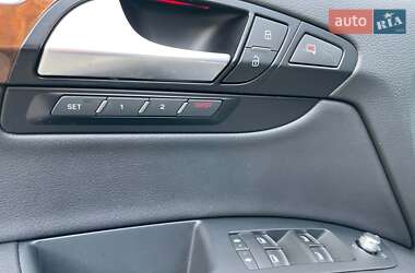 Внедорожник / Кроссовер Audi Q7 2015 в 