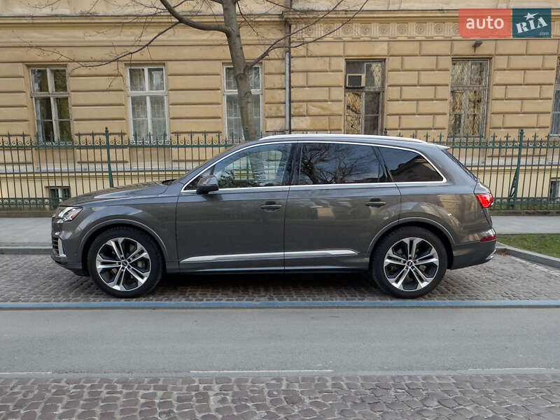 Внедорожник / Кроссовер Audi Q7 2020 в Львове