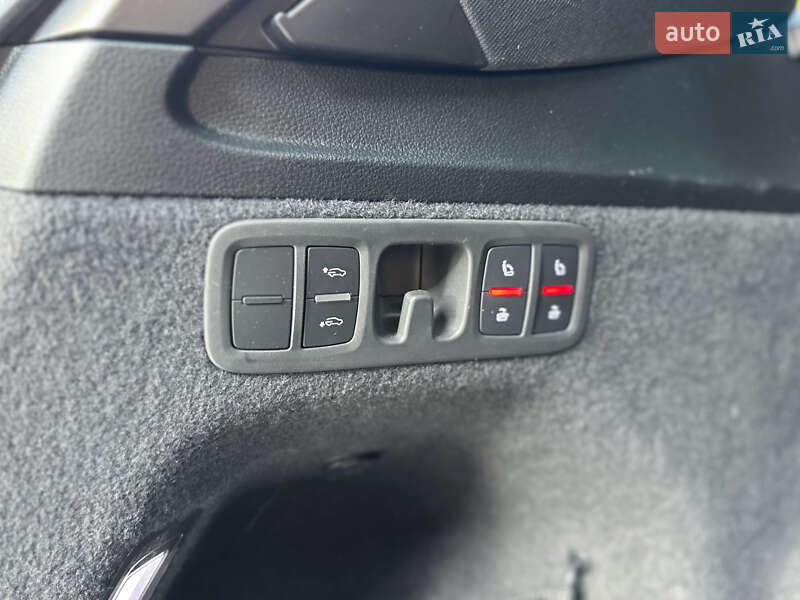 Внедорожник / Кроссовер Audi Q7 2020 в Львове