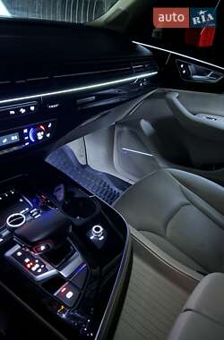 Внедорожник / Кроссовер Audi Q7 2017 в 