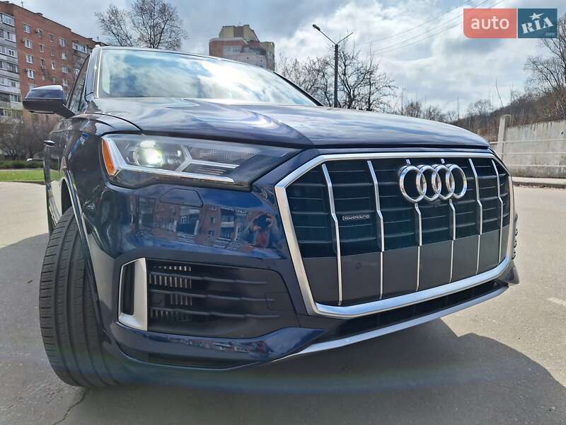 Позашляховик / Кросовер Audi Q7 2020 в Полтаві фото 39 Позашляховик / Кросовер Audi Q7 2020 в Полтаві