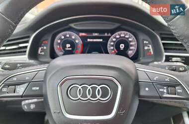 Внедорожник / Кроссовер Audi Q7 2020 в 
