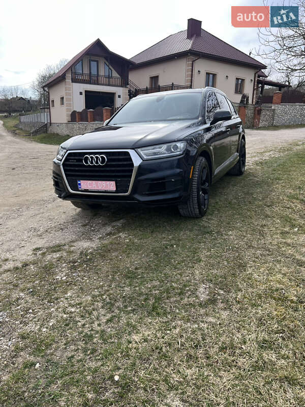 Внедорожник / Кроссовер Audi Q7 2019 в Тернополе