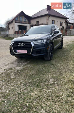 Внедорожник / Кроссовер Audi Q7 2019 в 