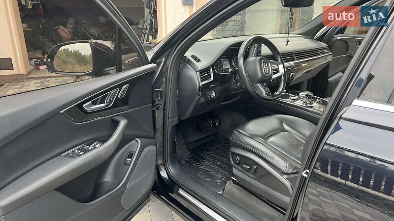 Внедорожник / Кроссовер Audi Q7 2019 в Тернополе