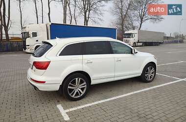 Внедорожник / Кроссовер Audi Q7 2013 в 