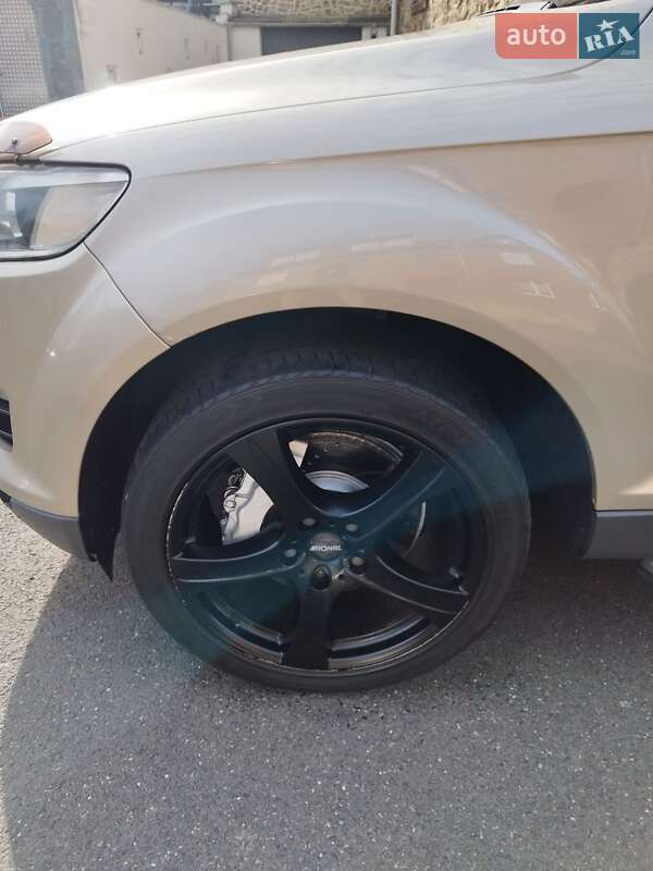 Внедорожник / Кроссовер Audi Q7 2007 в Ровно