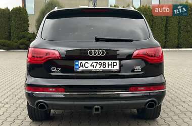 Внедорожник / Кроссовер Audi Q7 2015 в 