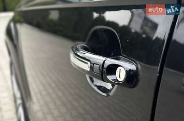Внедорожник / Кроссовер Audi Q7 2015 в 