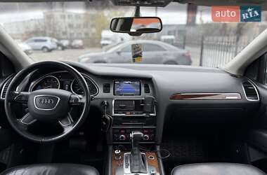 Внедорожник / Кроссовер Audi Q7 2013 в 