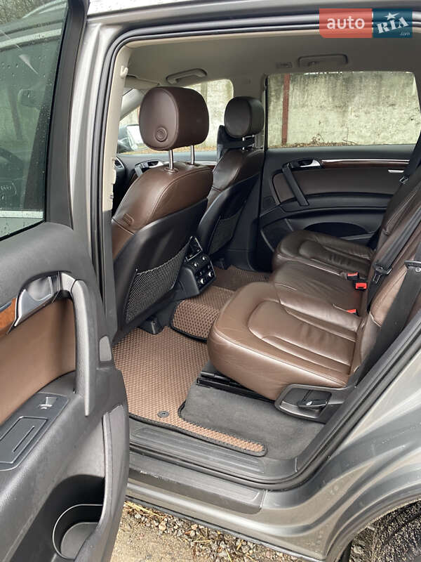 Внедорожник / Кроссовер Audi Q7 2013 в Умани
