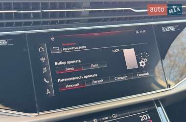 Внедорожник / Кроссовер Audi Q7 2020 в 