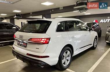 Внедорожник / Кроссовер Audi Q7 2025 в 