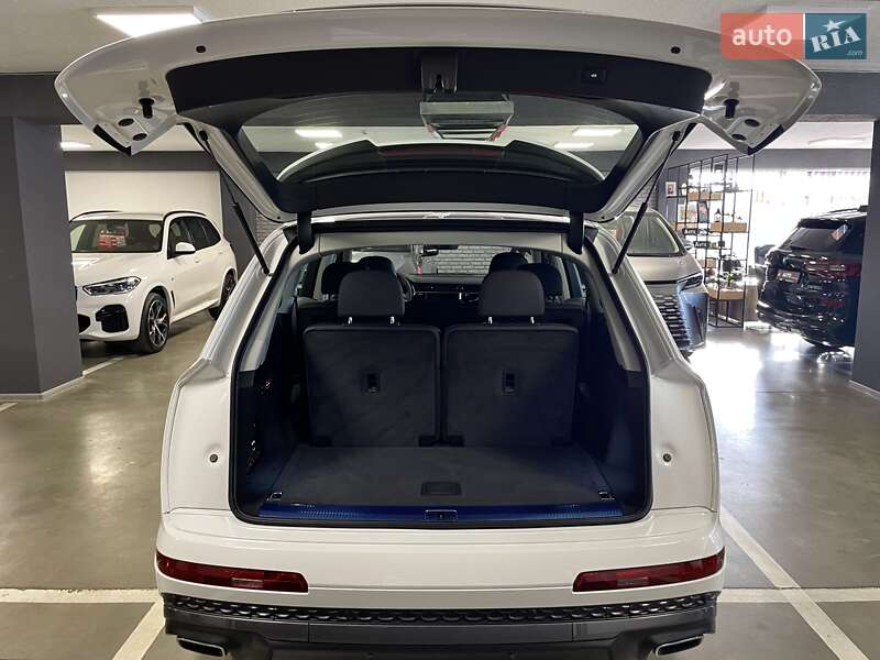 Позашляховик / Кросовер Audi Q7 2025 в Львові