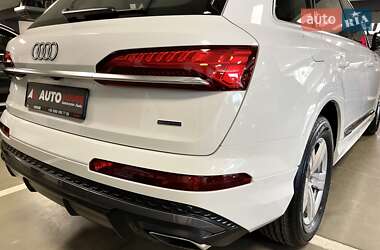 Внедорожник / Кроссовер Audi Q7 2025 в 