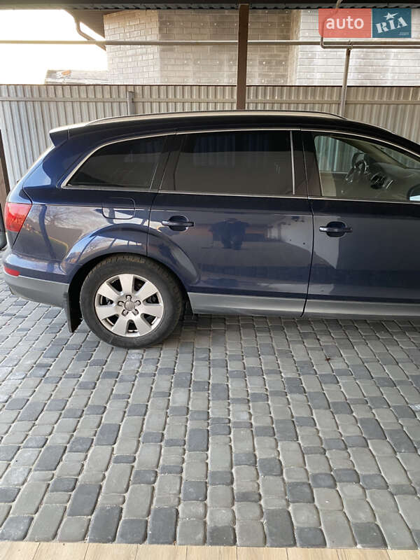 Позашляховик / Кросовер Audi Q7 2013 в Олександрії фото 21 Позашляховик / Кросовер Audi Q7 2013 в Олександрії
