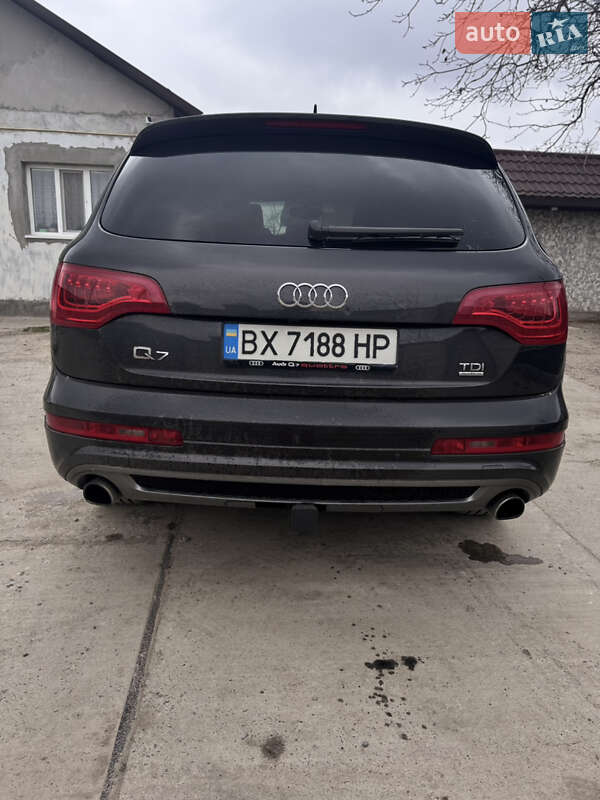 Позашляховик / Кросовер Audi Q7 2013 в Кам'янець-Подільському