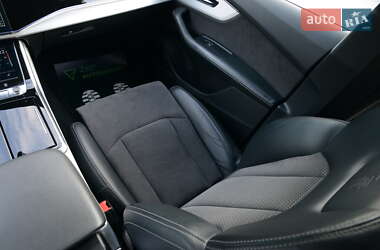 Внедорожник / Кроссовер Audi Q7 2021 в 