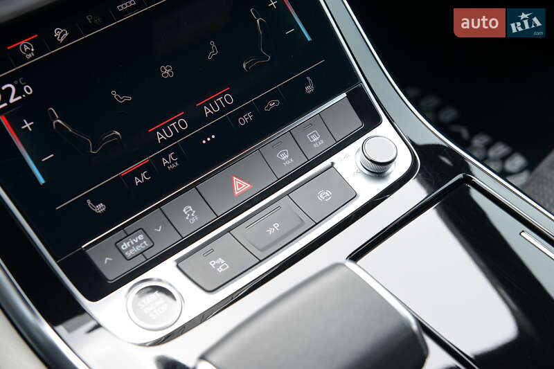 Внедорожник / Кроссовер Audi Q7 2022 в Мукачево
