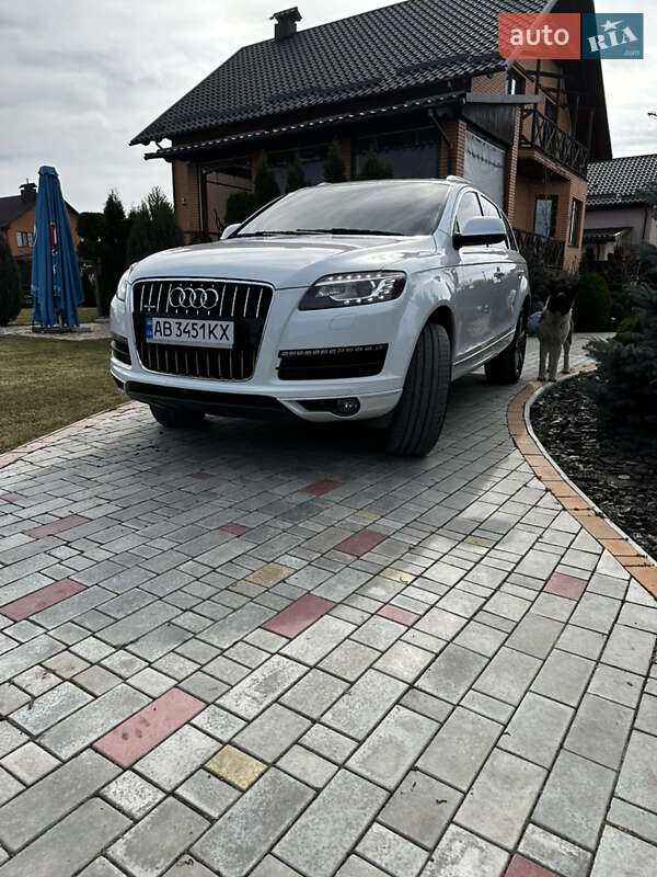 Внедорожник / Кроссовер Audi Q7 2015 в Виннице