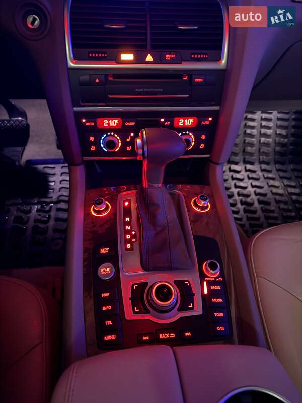 Внедорожник / Кроссовер Audi Q7 2015 в Кропивницком фото 11 Внедорожник / Кроссовер Audi Q7 2015 в Кропивницком