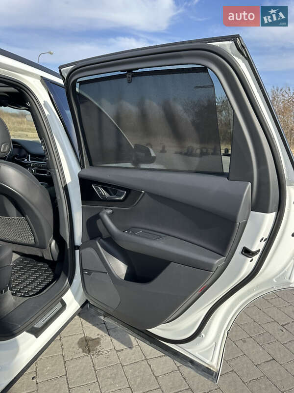 Внедорожник / Кроссовер Audi Q7 2018 в Львове