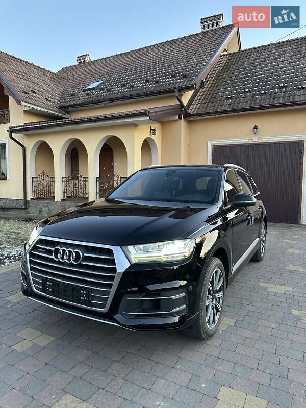 Audi Q7 2016