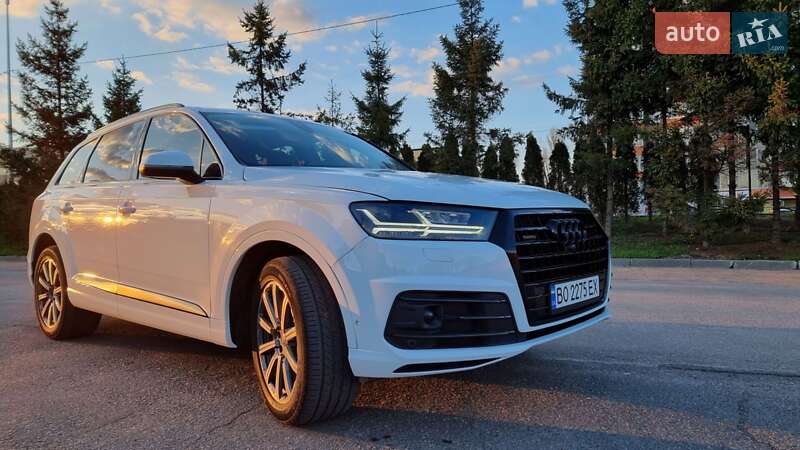 Позашляховик / Кросовер Audi Q7 2018 в Тернополі