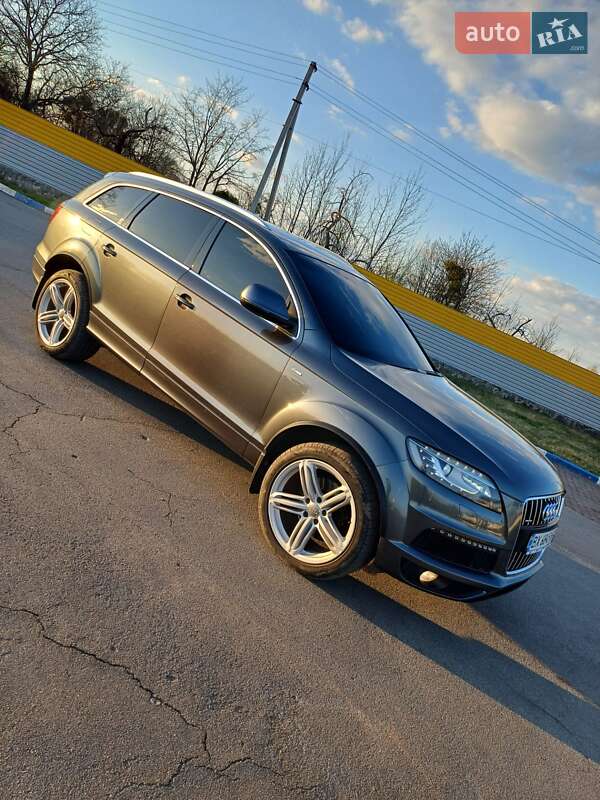Внедорожник / Кроссовер Audi Q7 2009 в Изяславе