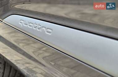 Внедорожник / Кроссовер Audi Q7 2017 в 