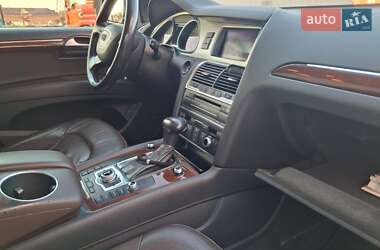 Внедорожник / Кроссовер Audi Q7 2012 в 