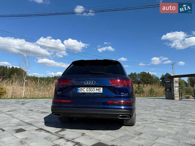 Позашляховик / Кросовер Audi Q7 2018 в Бродах