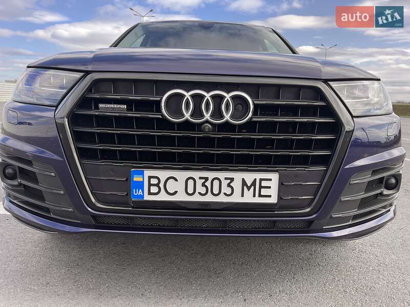 Позашляховик / Кросовер Audi Q7 2018 в Бродах