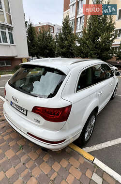 Внедорожник / Кроссовер Audi Q7 2014 в Ирпене