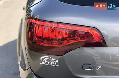 Внедорожник / Кроссовер Audi Q7 2010 в 