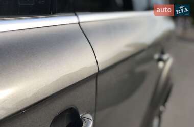 Внедорожник / Кроссовер Audi Q7 2010 в 