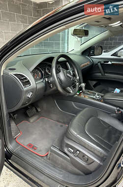 Внедорожник / Кроссовер Audi Q7 2013 в 