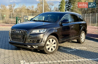 Внедорожник / Кроссовер Audi Q7 2014 в 