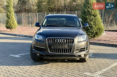 Внедорожник / Кроссовер Audi Q7 2014 в 