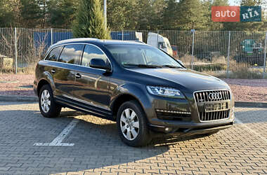Внедорожник / Кроссовер Audi Q7 2014 в 
