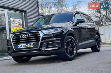 Внедорожник / Кроссовер Audi Q7 2018 в 