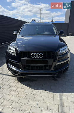 Внедорожник / Кроссовер Audi Q7 2012 в 