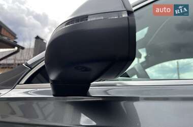 Внедорожник / Кроссовер Audi Q7 2018 в 