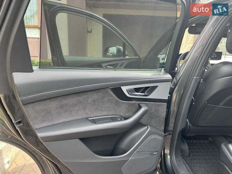 Внедорожник / Кроссовер Audi Q7 2018 в Виннице