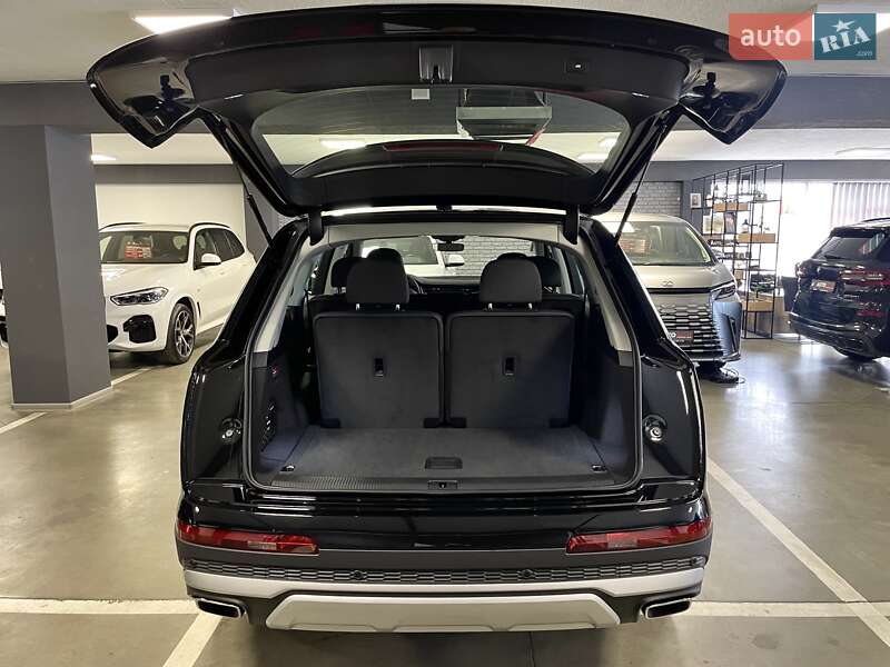 Позашляховик / Кросовер Audi Q7 2025 в Львові