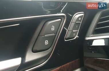 Внедорожник / Кроссовер Audi Q7 2016 в 
